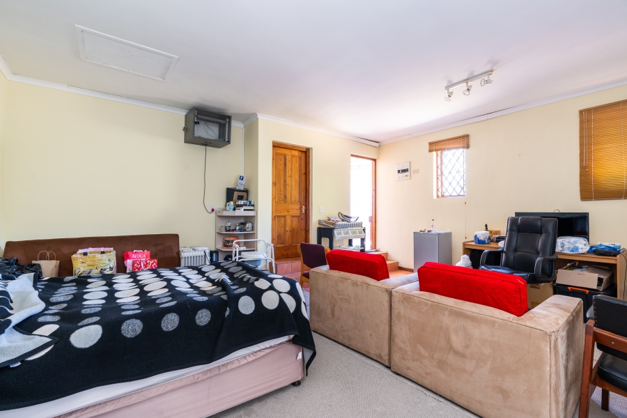 3 Bedroom Property for Sale in Pinelands Western Cape